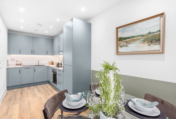 2 bedroom house for sale - Image 1