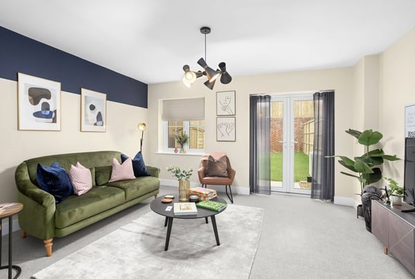 2 bedroom house for sale - Image 1
