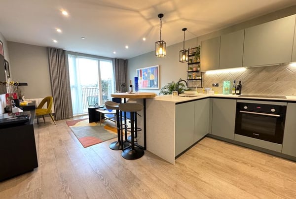 2 bedroom apartment for sale - Image 3