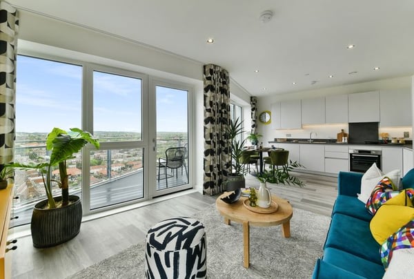 2 bedroom apartment for sale - Image 1
