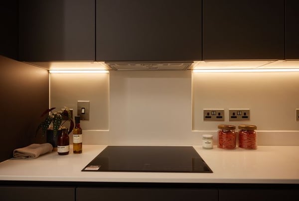 2 bedroom apartment for sale - Image 1