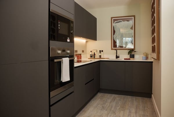 2 bedroom apartment for sale - Image 3