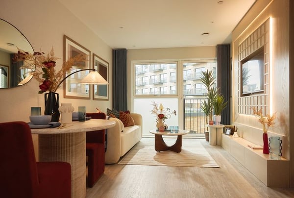 2 bedroom apartment for sale - Image 1