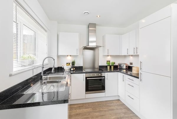 4 bedroom house for sale - Image 2