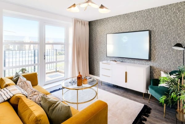 3 bedroom house for sale - Image 2
