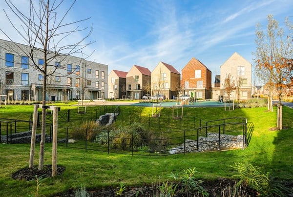 1 bedroom apartment for sale - Image 1