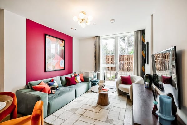 1 bedroom apartment for sale - Image 1