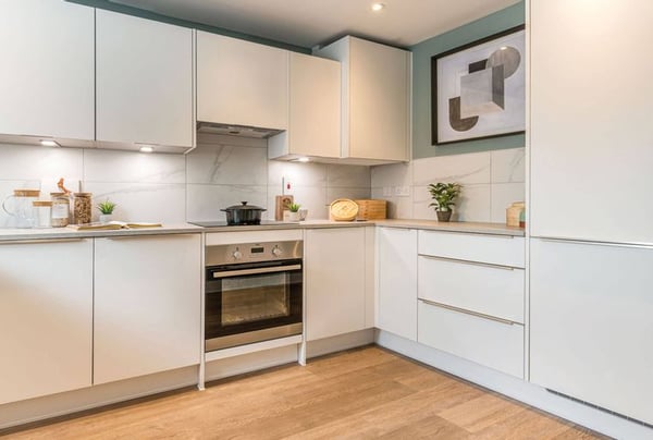 3 bedroom house for sale - Image 3