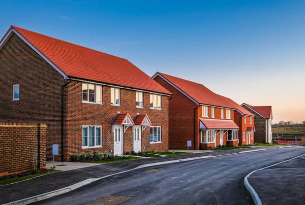 3 bedroom house for sale - Image 2