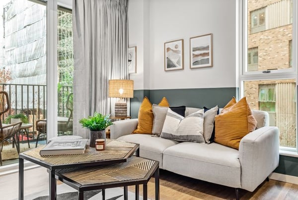 Studio apartment for sale - Image 2