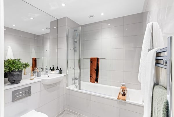 Studio apartment for sale - Image 2