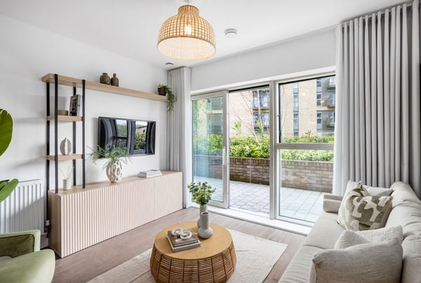 1 bedroom apartment for sale - Image 1
