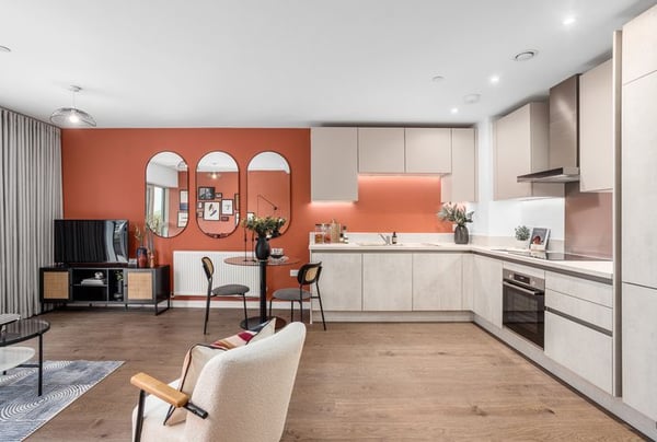 2 bedroom apartment for sale - Image 2
