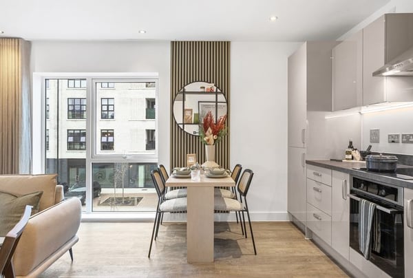 2 bedroom apartment for sale - Image 3