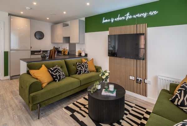2 bedroom apartment for sale - Image 1