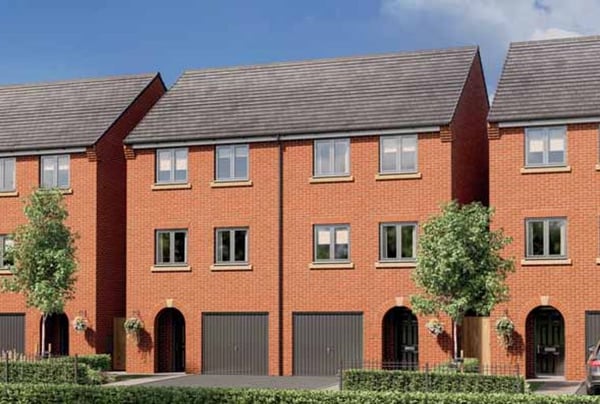 4 bedroom house for sale - Image 1