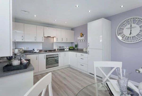 4 bedroom house for sale - Image 2