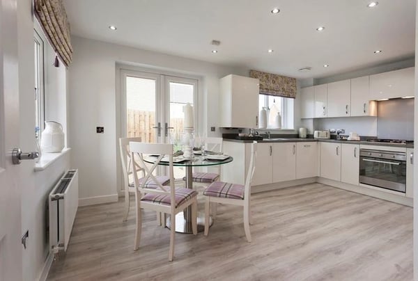 4 bedroom house for sale - Image 3
