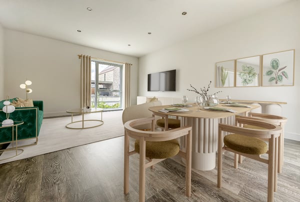2 bedroom house for sale - Image 2