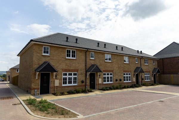 3 bedroom house for sale - Image 2