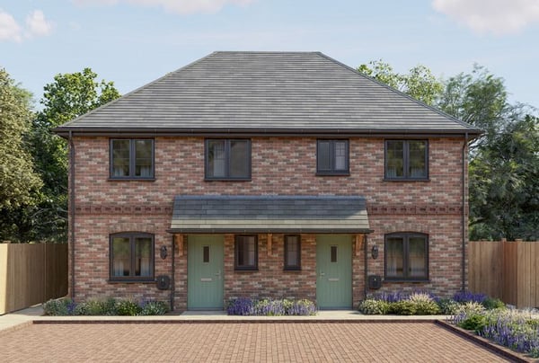 4 bedroom house for sale - Image 1