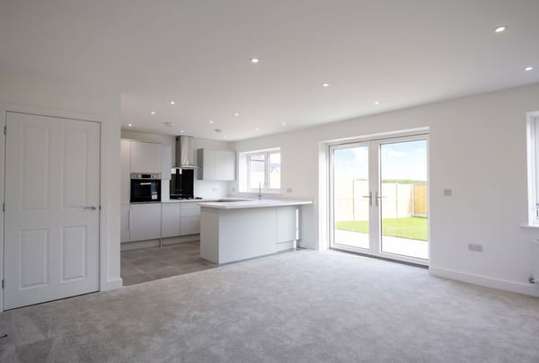 3 bedroom house for sale - Image 2