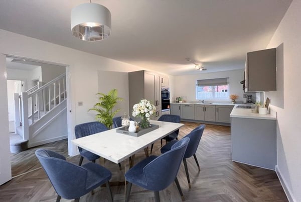 4 bedroom house for sale - Image 2