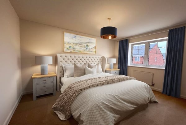 4 bedroom house for sale - Image 2