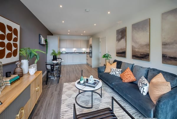 1 bedroom apartment for sale - Image 1