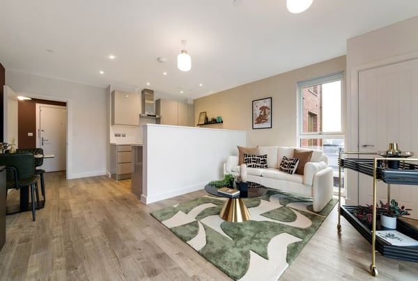 2 bedroom apartment for sale - Image 3