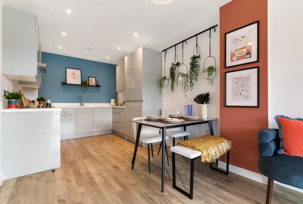 3 bedroom apartment for sale - Image 2