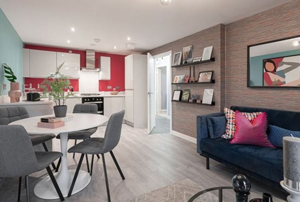 2 bedroom apartment for sale - Image 1