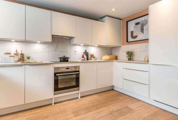 2 bedroom apartment for sale - Image 1