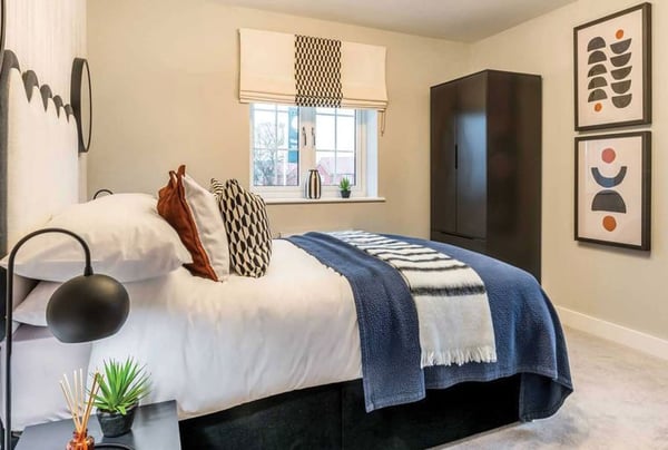 2 bedroom apartment for sale - Image 3