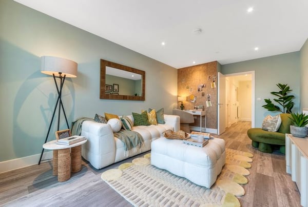 1 bedroom apartment for sale - Image 2