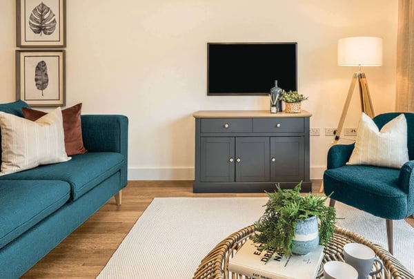 2 bedroom apartment for sale - Image 2