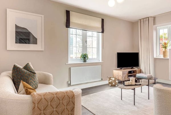3 bedroom apartment for sale - Image 2