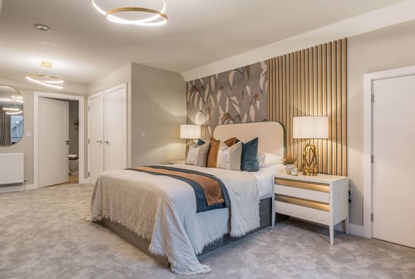 4 bedroom house for sale - Image 1