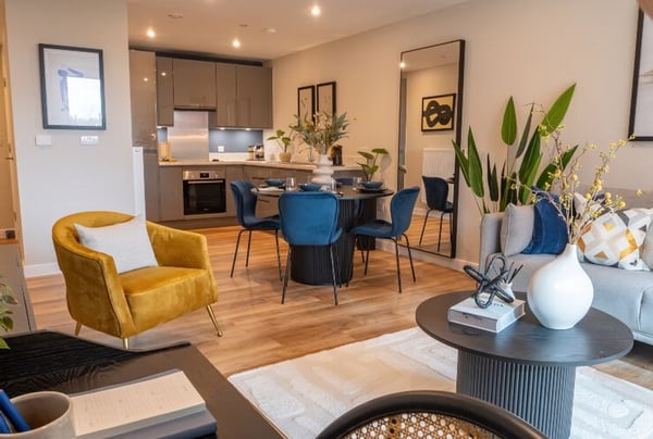 1 bedroom apartment for sale - Image 1