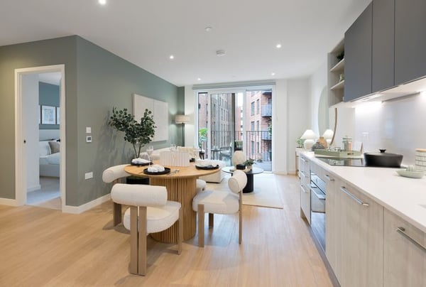 1 bedroom apartment for sale - Image 2