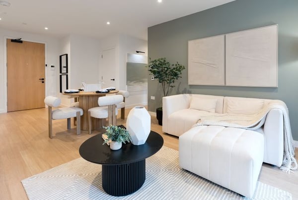 1 bedroom apartment for sale - Image 3