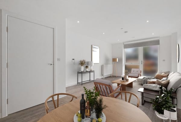 3 bedroom apartment for sale - Image 3