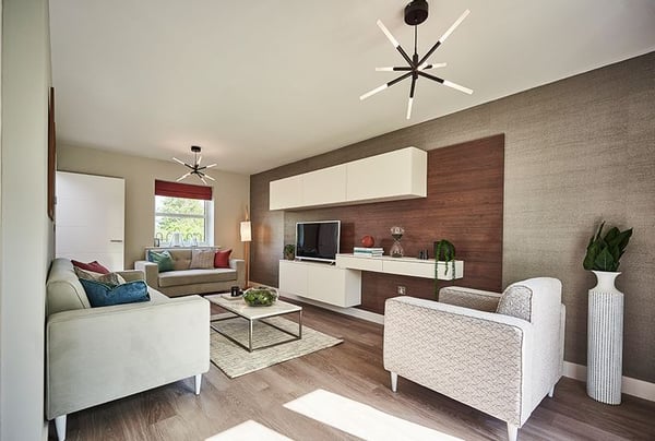 3 bedroom house for sale - Image 2