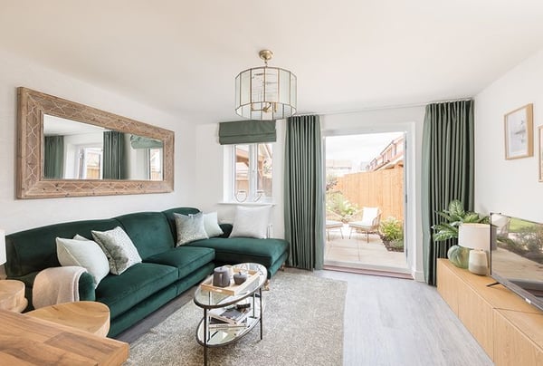 3 bedroom house for sale - Image 2