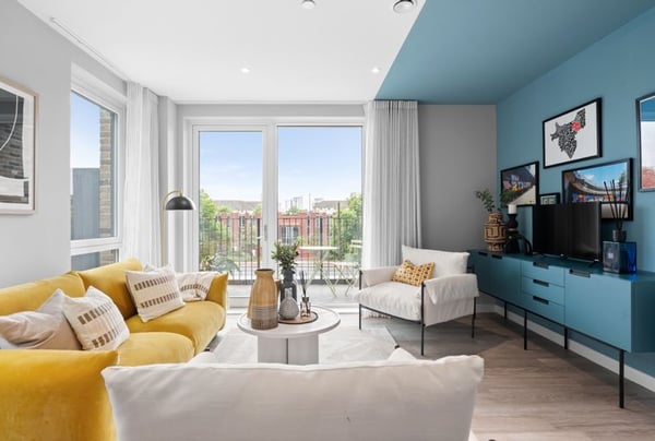 2 bedroom apartment for sale - Image 1