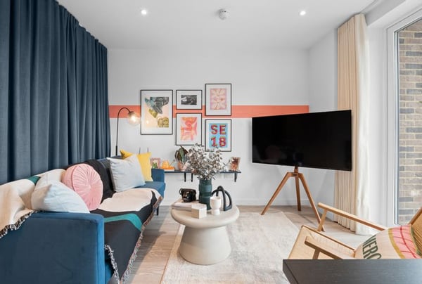 Studio apartment for sale - Image 2