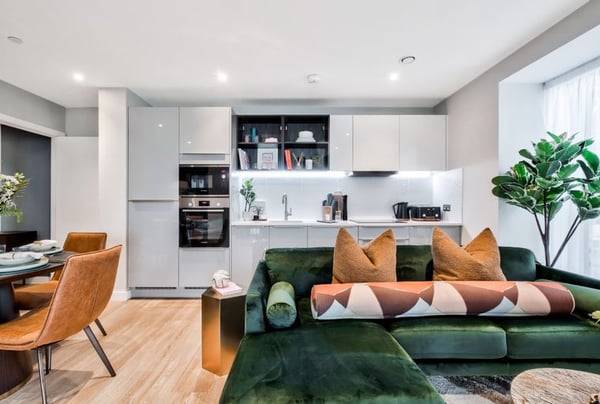 2 bedroom apartment for sale - Image 3