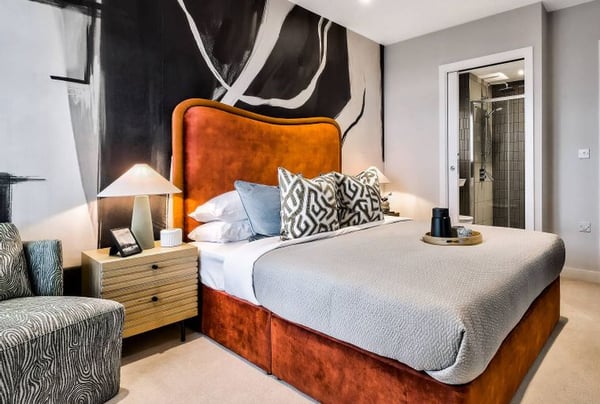 2 bedroom apartment for sale - Image 2