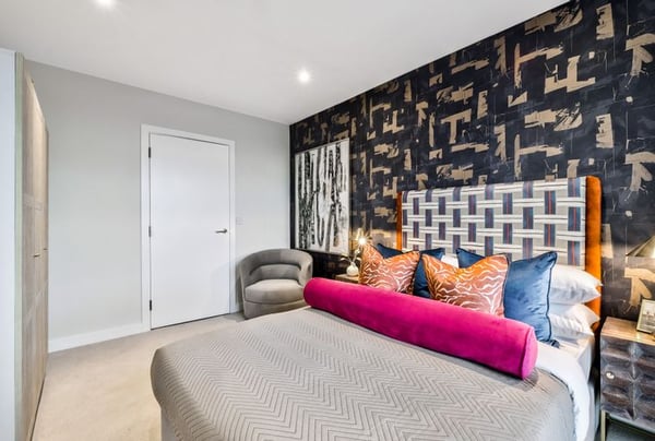 1 bedroom apartment for sale - Image 2