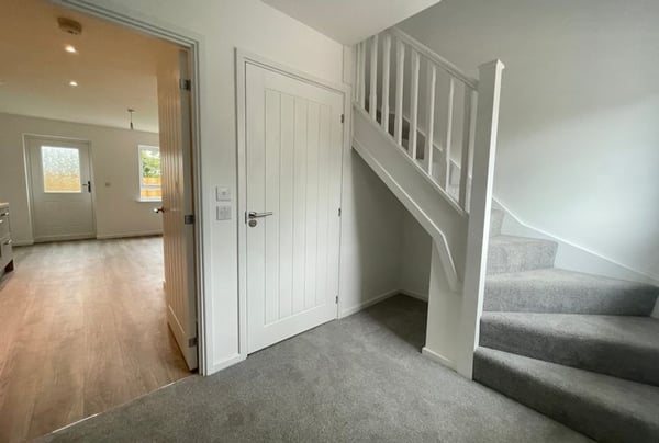 3 bedroom house for sale - Image 2
